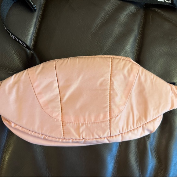 Fanny pack - Picture 3 of 4